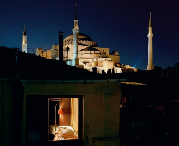 Gözetleyip fotoğraflarını çekti!