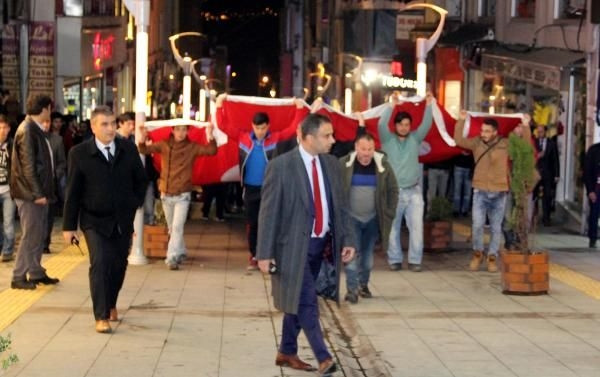 Mezar ziyareti söylentisi üzerine yürüdüler