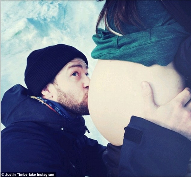 Justin Timberlake oğlunun ilk ftoğrafını paylaştı