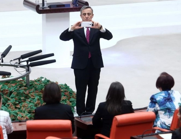 Meclis'te 23 Nisan özel oturumu