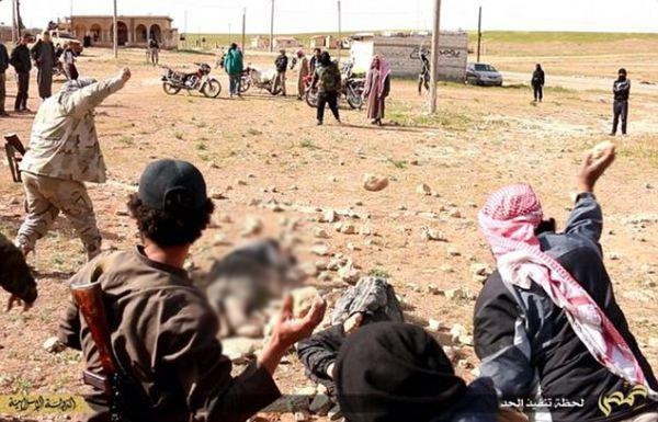 Önce helalleştiler, sonra taşlarla infaz ettiler