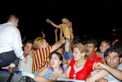 Sedanın konserinde taciz rezaleti