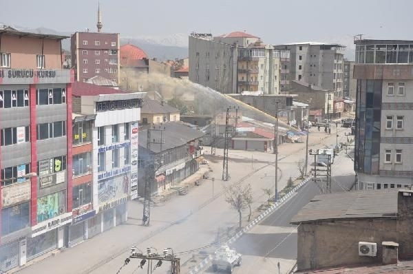 Yüksekova'da olaylar çıktı