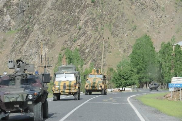 Hakkari'de askeri hareketlilik