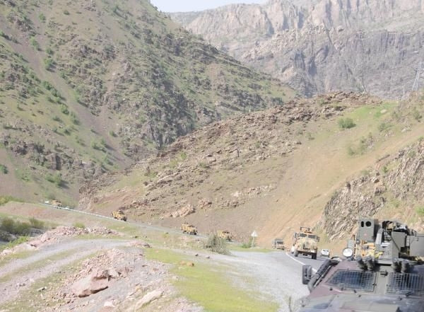 Hakkari'de askeri hareketlilik