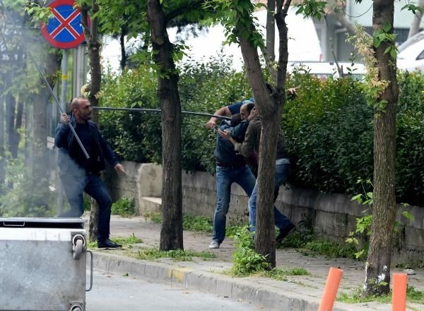 Eylemciye böyle vurdular
