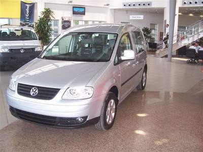 VW Caddy yenilendi