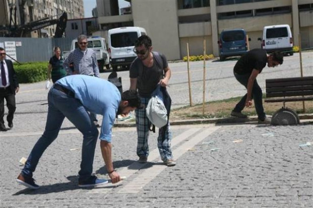 Para saçtı herkes hücum etti