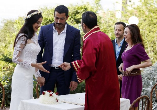 Karadayı 'da düğün var