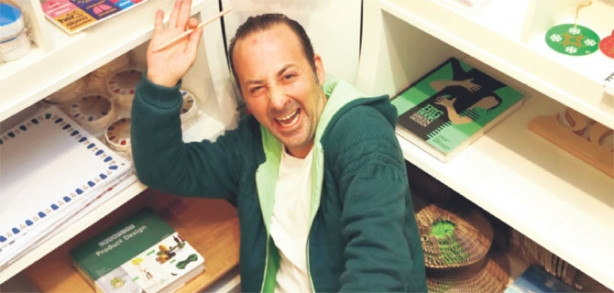 Reklamdan servet kazandı