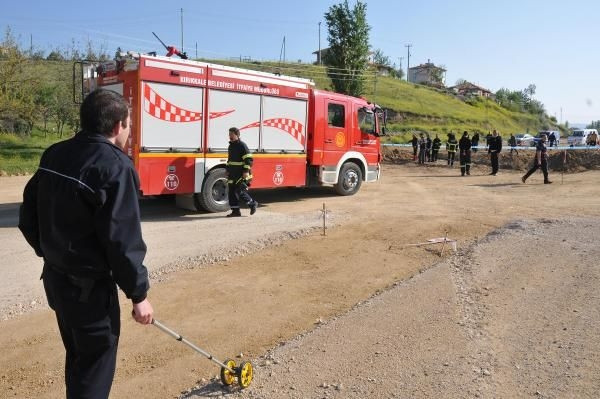 Öğrenci servisi kanala uçtu: 1 ölü, 5 yaralı