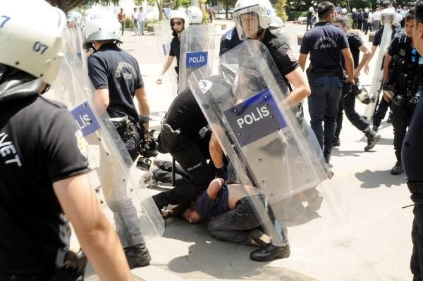 Üniversitede Soma gerginliği: 10 gözaltı