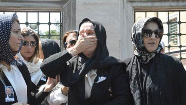 Sami Hoştan son yolculuğuna uğurlandı