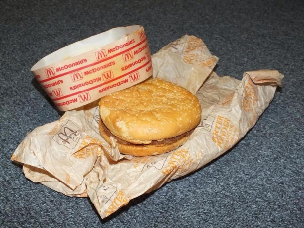Bu hamburgerlerde ne var?