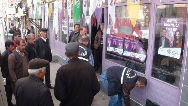 HDP'nin seçim bürosuna taşlı saldırı