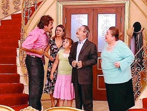 O kız büyüdü şimdi evleniyor