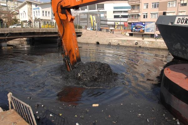 Kurbağalıdere, Marmara'ya zehir saçıyor