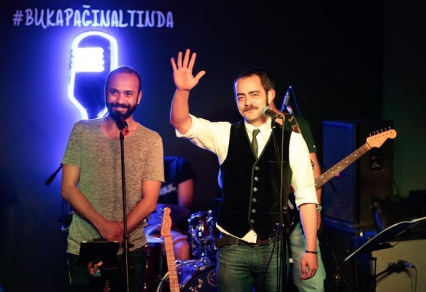 Ünlüler 'Kapak' partisinde