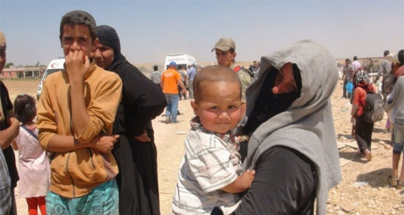 3 bin 500 Suriyeli Türkiye'ye geçiş yaptı