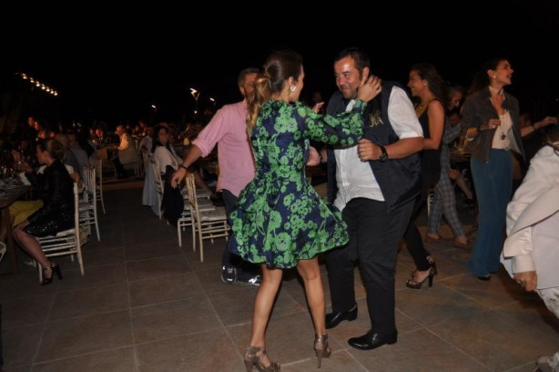 Ata Demirer ile Damla Kürklü arasında sürpriz yakınlaşma