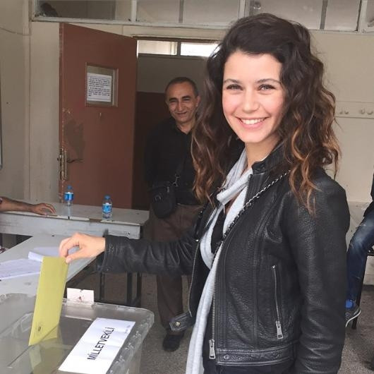Beren Saat'in paylaşımına tepki