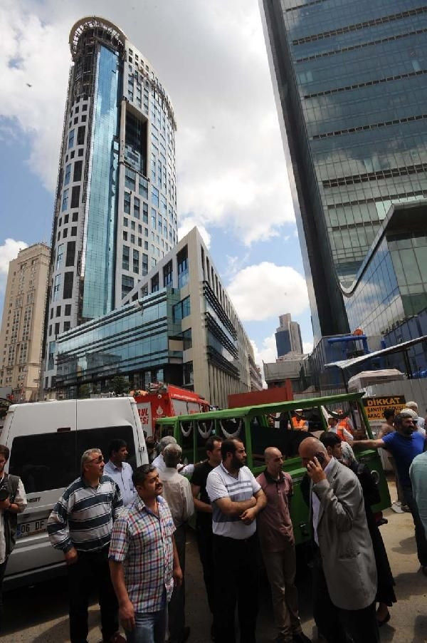 Kağıthane'de plaza inşaatında feci ölüm
