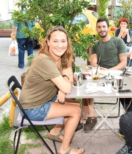 Gupse Özay ve Barış Arduç aşkı devam ediyor