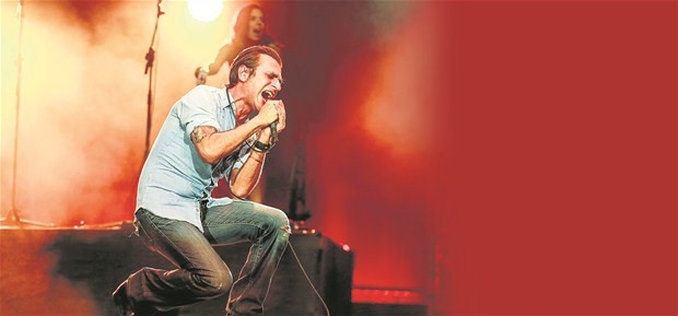 Teoman'dan muhteşem konser !