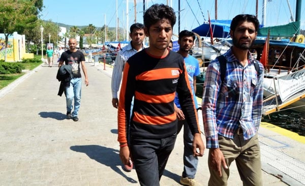 Bodrum’daki park ve bahçeler mülteci kampına döndü