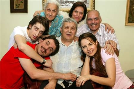 Geniş Aile'den sürpriz