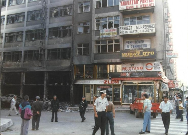 Madımak katliamının 22. yıldönümü