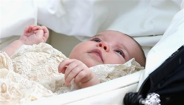 Prenses Charlotte Elizabeth Diana'nın vaftiz töreni