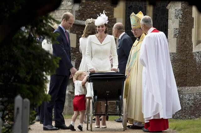 Prenses Charlotte Elizabeth Diana'nın vaftiz töreni