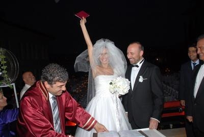 Ünlü çiftlerin nikah fotoğrafları