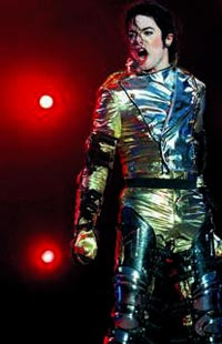 Michael Jackson ne hale geldi..
