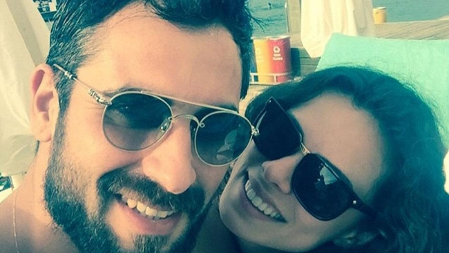 Özge Özpirinçci ve Burak Yamantürk tatilde