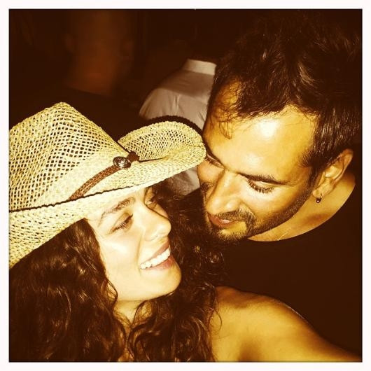 Özge Özpirinçci ve Burak Yamantürk tatilde
