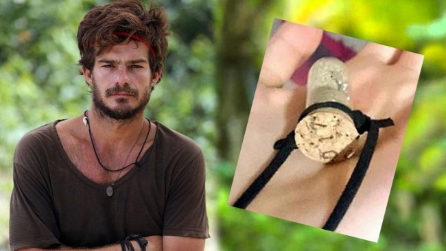 Hakan Hatipoğlu Survivor Adası'ndan getirdiği kumları şatışa çıkard