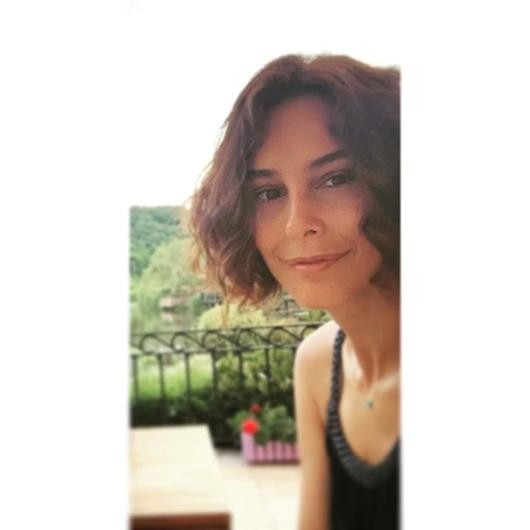 Ünlülerin bayram mesajları