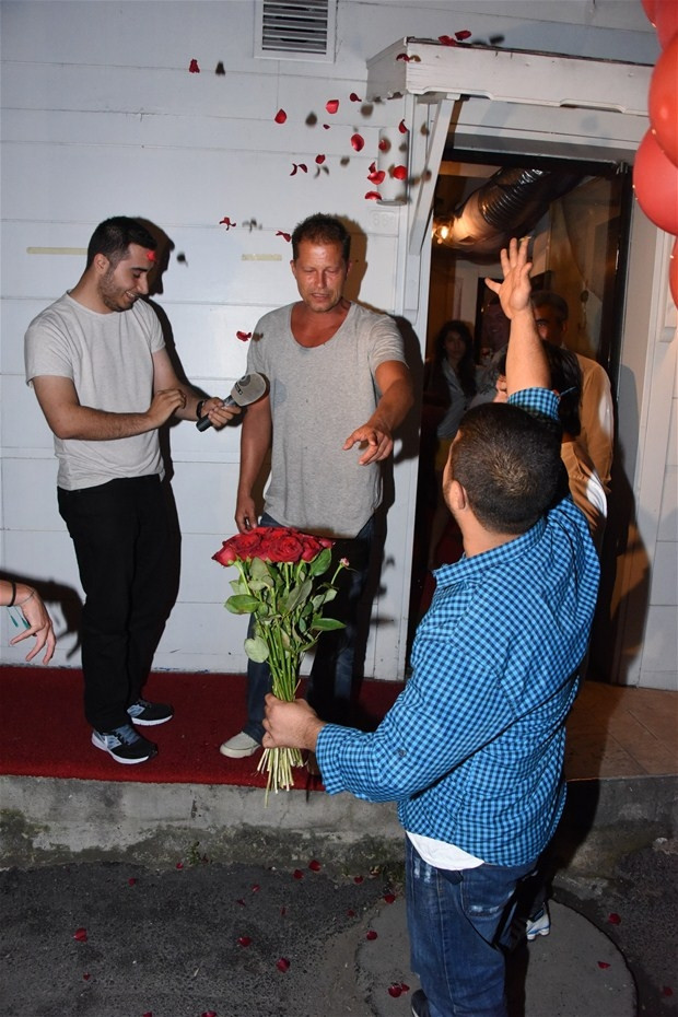 Alman oyuncu Til Schweiger'ın rakı keyfi
