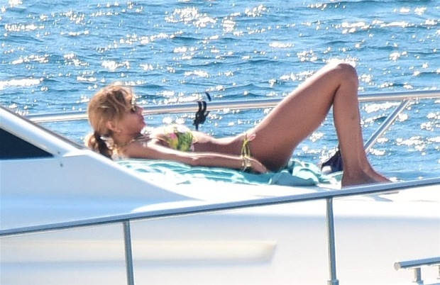 Özge Ulusoy fena yakalandı