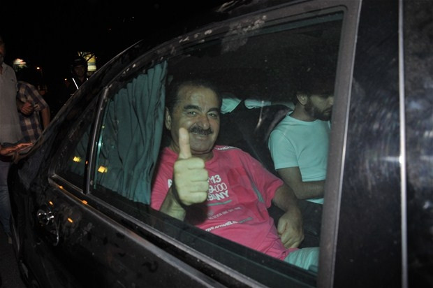 İdo’nun aşkı görücüye çıktı!