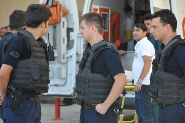Silahlı saldırıya uğrayan astsubay şehit oldu
