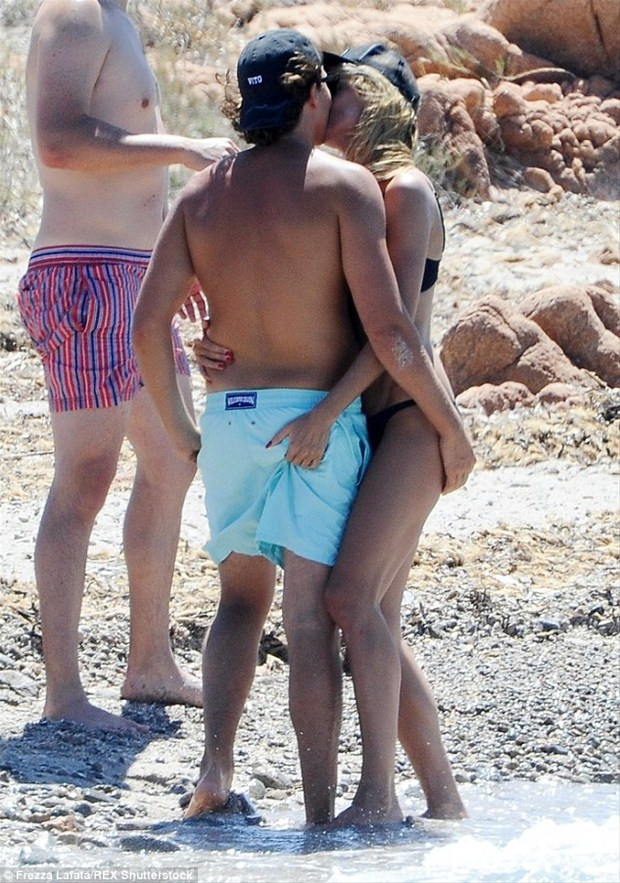 Heidi Klum ve 13 yaş küçük sevgilisi arasında romantik anlar