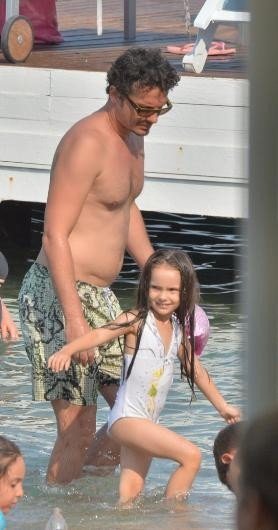 Yeşim Salkım ile Hakan Eratik Bodrum tatiline devam ediyor