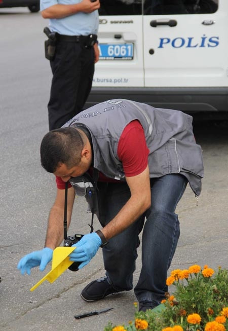 İki kentte zabıta ve esnaf birbirine girdi: 10 yaralı