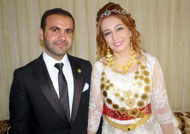 Yüksekova'da silahların gölgesinde düğün