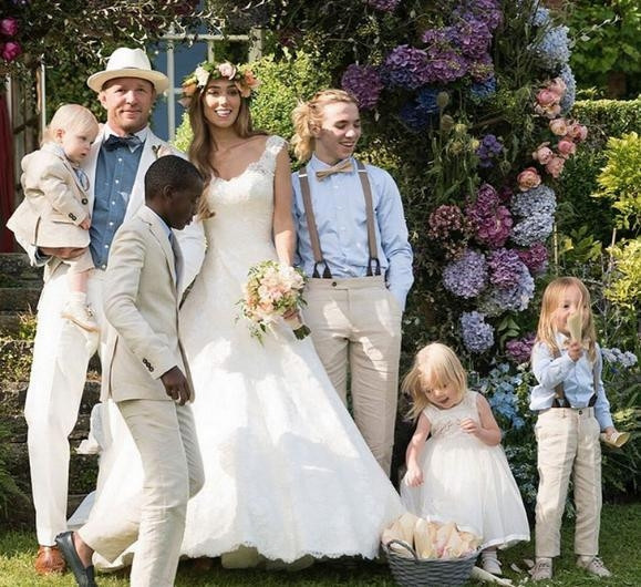 Guy Ritchie ve Jacqui Ainsley düğününün perde arkası