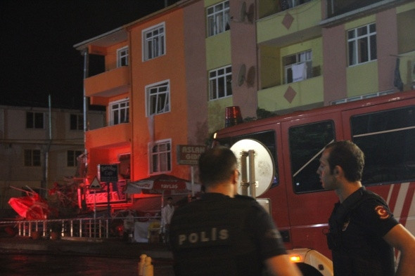Sultanbeyli'de karakola bombalı saldırı