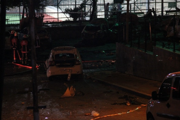 Sultanbeyli'de karakola bombalı saldırı